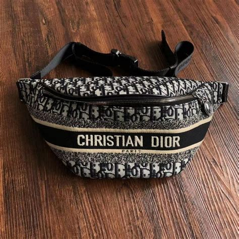 dior fanny oack|elegant fanny pack.